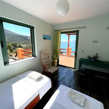 Wavefront Serenity - Exotic & Dreamy Getaway Villa *
